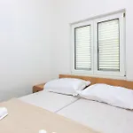 By The Sea - 23414 Appartement *