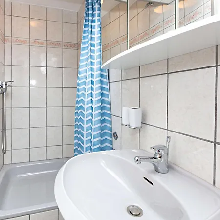By The Sea - 23414 Apartman