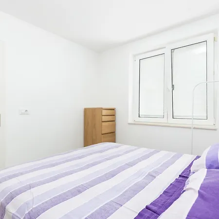 Apartman By The Sea - 23414 Rogoznica
